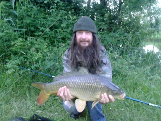 Broadlands Lakes Coarse Fishery
