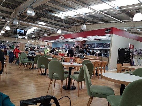 Dee Dee's Family Cafe