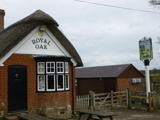 Royal Oak Pub