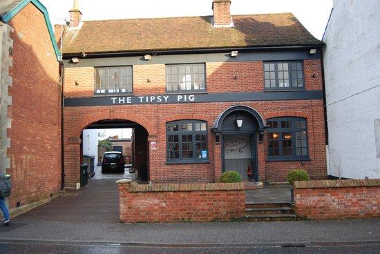 The Tipsy Pig