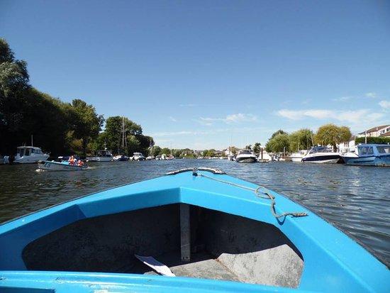 Quay Leisure Boat Hire