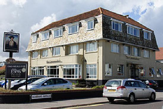 Commodore Restaurant and Bar